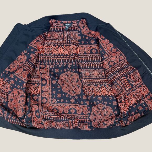 Forever 21 Men’s Youth of Today Black Bomber Jacket - Graphic Print, Size Large - Picture 4 of 6